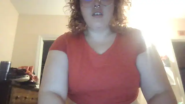 nuttiebuddy1 online show from 10/09/25, 08:12