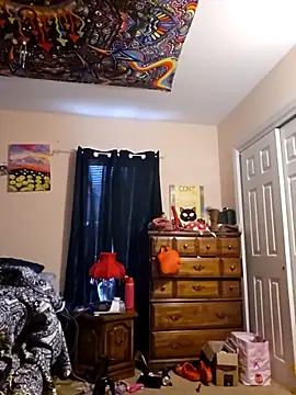 nuttiebuddy1 online show from 11/01/25, 04:20