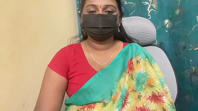 Pavani-Sexy online show from 05/22/26, 06:02
