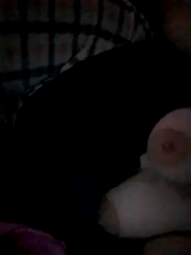 Snapshot of samoomaaa chatting on 10/31/25, 10:11 samoomaaa online show from 10/31/25, 10:11