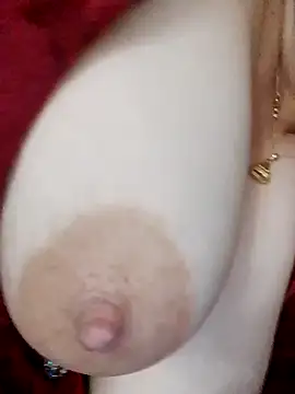 Snapshot of samoomaaa chatting on 11/23/25, 09:14 samoomaaa online show from 11/23/25, 09:14