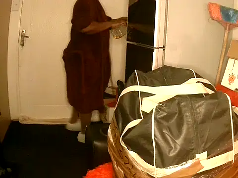 ALICIA X98 online show from 11/07/25, 12:38