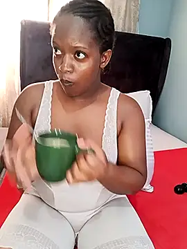 ALICIA X98 online show from 04/11/26, 08:18