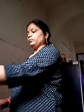 Trisha 71 online show from 10/14/25, 03:51