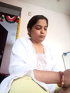 Trisha 71 online show from 11/05/25, 03:17