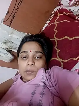 Snapshot of Trisha_71 chatting on 05/12/26, 05:21 Trisha 71 online show from 05/12/26, 05:21