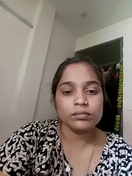 Snapshot of Trisha_71 chatting on 06/12/26, 05:06 Trisha 71 online show from 06/12/26, 05:06