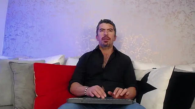 JuanKFit 45 online show from 01/15/26, 01:16