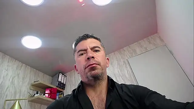 JuanKFit 45 online show from 03/12/26, 04:29