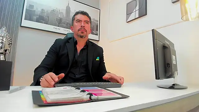 JuanKFit 45 online show from 07/26/26, 05:04