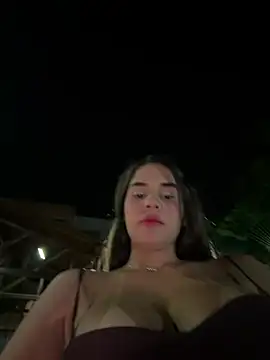 BellaLeclair online show from 04/12/26, 12:37