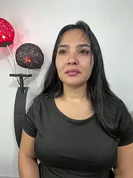 meli  brown online show from 03/16/26, 03:12