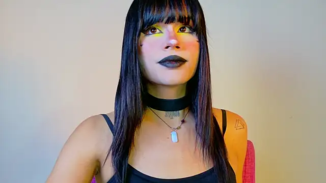 NATASHAA WINZ online show from 11/14/25, 08:35