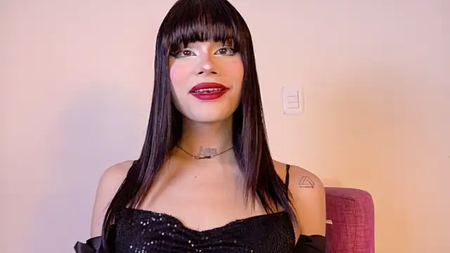 NATASHAA WINZ online show from 11/29/25, 01:25