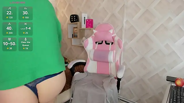 Clhoe Johnson online show from 02/18/26, 12:34