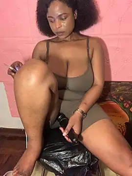 Snapshot of jayjayja19 chatting on 10/24/25, 04:03 jayjayja19 online show from 10/24/25, 04:03