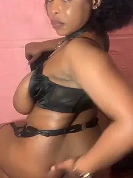 Snapshot of jayjayja19 chatting on 10/25/25, 04:24 jayjayja19 online show from 10/25/25, 04:24