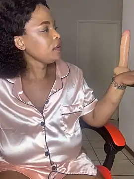 Snapshot of jayjayja19 chatting on 11/25/25, 09:31 jayjayja19 online show from 11/25/25, 09:31