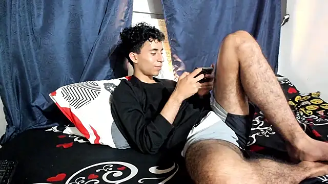 Snapshot of TheCyberIncubus chatting on 11/28/25, 03:31 TheCyberIncubus online show from 11/28/25, 03:31