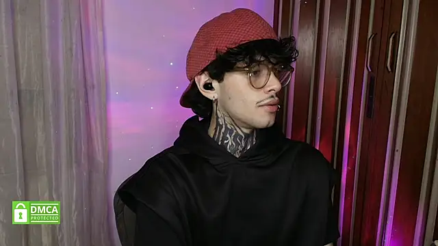 Mihail leroy online show from 02/17/26, 02:19