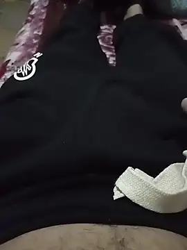 Snapshot of John_big345 chatting on 03/12/26, 06:19 John big345 online show from 03/12/26, 06:19