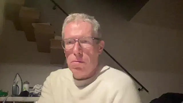 Snapshot of choupipat1 chatting on 10/29/25, 11:06 choupipat1 online show from 10/29/25, 11:06