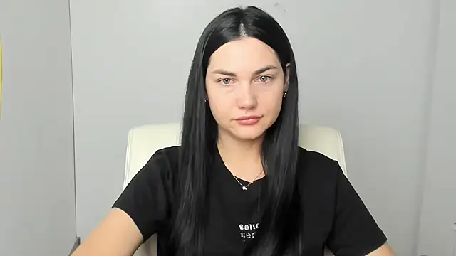 Lune Moon online show from 09/12/25, 04:56