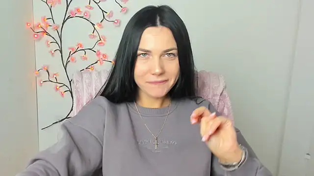 Lune Moon online show from 02/13/26, 06:53