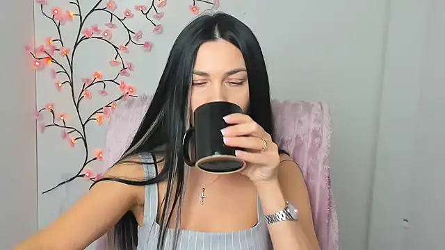 Lune Moon online show from 02/24/26, 06:44