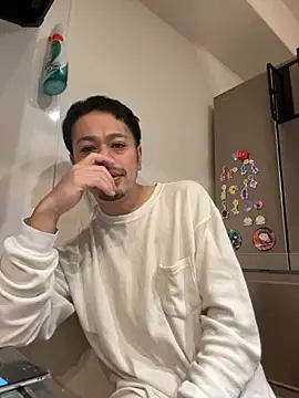 muut1215 online show from 11/20/25, 04:18