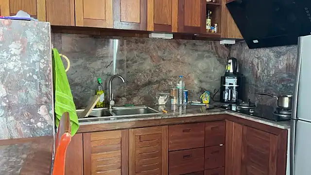 Snapshot of Stellamarbella chatting on 10/27/25, 05:44 Stellamarbella online show from 10/27/25, 05:44