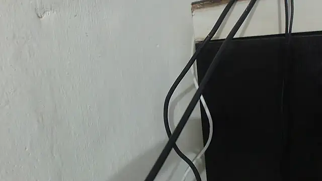 Snapshot of Victoria_new chatting on 11/21/25, 05:17 Victoria new online show from 11/21/25, 05:17