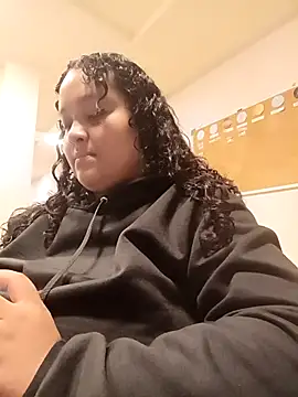 KITY HILL online show from 04/14/26, 01:00