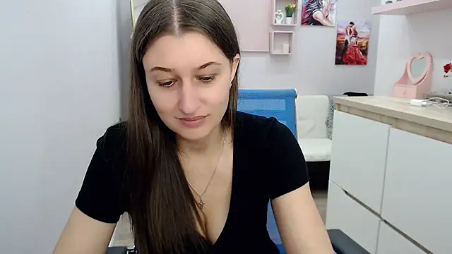 Snapshot of muriel_elvin chatting on 09/15/25, 10:15 muriel elvin online show from 09/15/25, 10:15