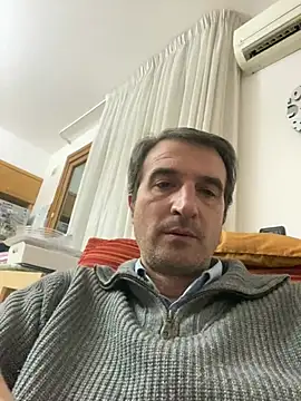 sasatimido online show from 04/01/26, 04:24