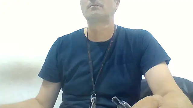Snapshot of sasatimido chatting on 06/29/26, 10:37 sasatimido online show from 06/29/26, 10:37