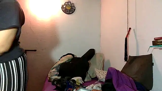 indomitaFox online show from 04/11/26, 03:44