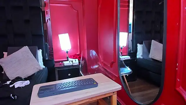 bellarivera  online show from 02/05/26, 05:39