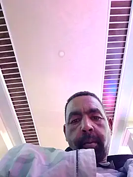 Snapshot of Bob_black chatting on 03/02/26, 09:21 Bob black online show from 03/02/26, 09:21