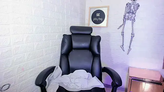 Arthemisa tay69 online show from 10/18/25, 04:04