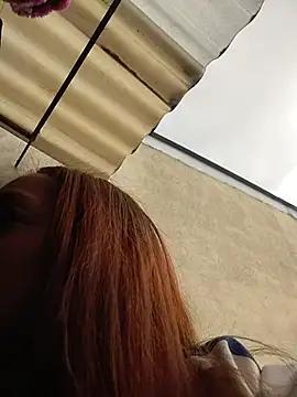 Snapshot of Kylie_Moan chatting on 11/14/25, 07:01 Kylie Moan online show from 11/14/25, 07:01