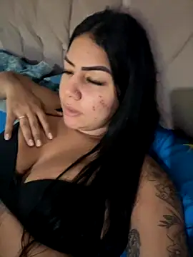 Snapshot of julianamascarada chatting on 10/11/25, 12:15 julianamascarada online show from 10/11/25, 12:15
