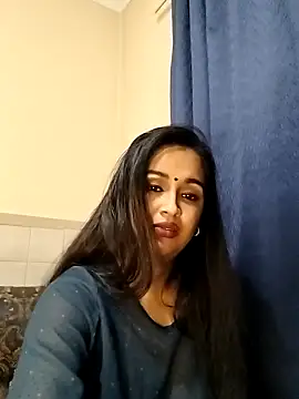 cute indianxo online show from 03/13/26, 08:26