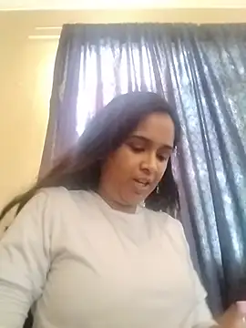 cute indianxo online show from 06/01/26, 07:54