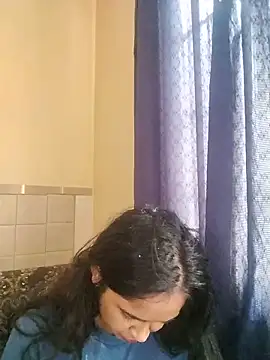 cute indianxo online show from 06/04/26, 10:10