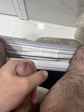 Heros2000 online show from 03/05/26, 03:35