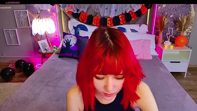 Ketrin Jones online show from 10/25/25, 05:04