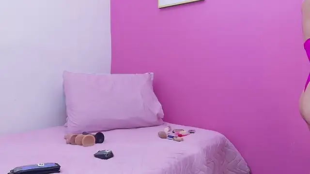 cutepetitee online show from 11/03/25, 07:37