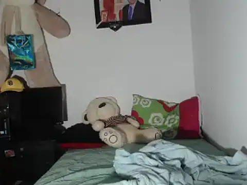 dani titan320 online show from 09/14/25, 12:37