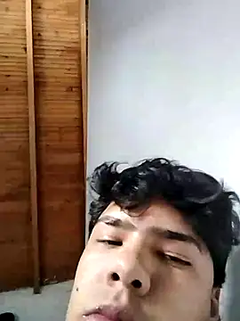 dani titan320 online show from 02/14/26, 06:15